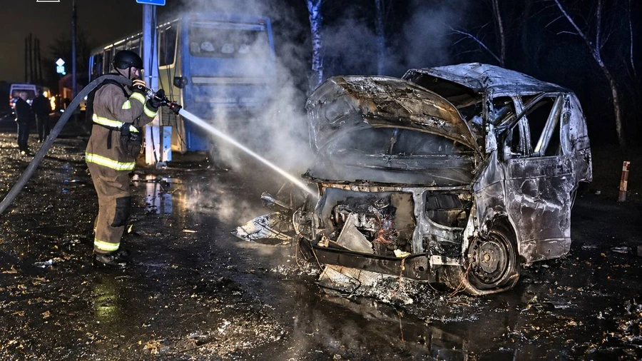 Four people injured in Russian attack on Zaporizhzhia, homes and hotel damaged – photos