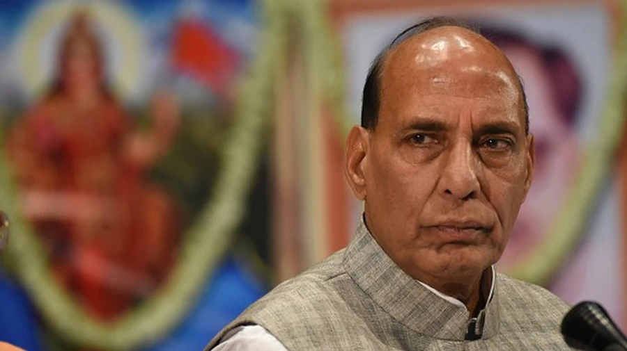 Міністр оборони Індії сказав Шойгу облишити ядерний варіант 