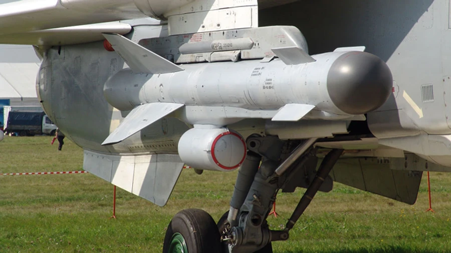 Russian missile hit a business in Kryvyi Rih, causing significant destruction