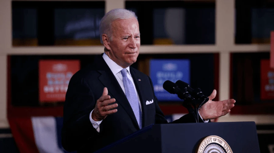 Байден про китайські гіперзвукові ракети: Стурбований