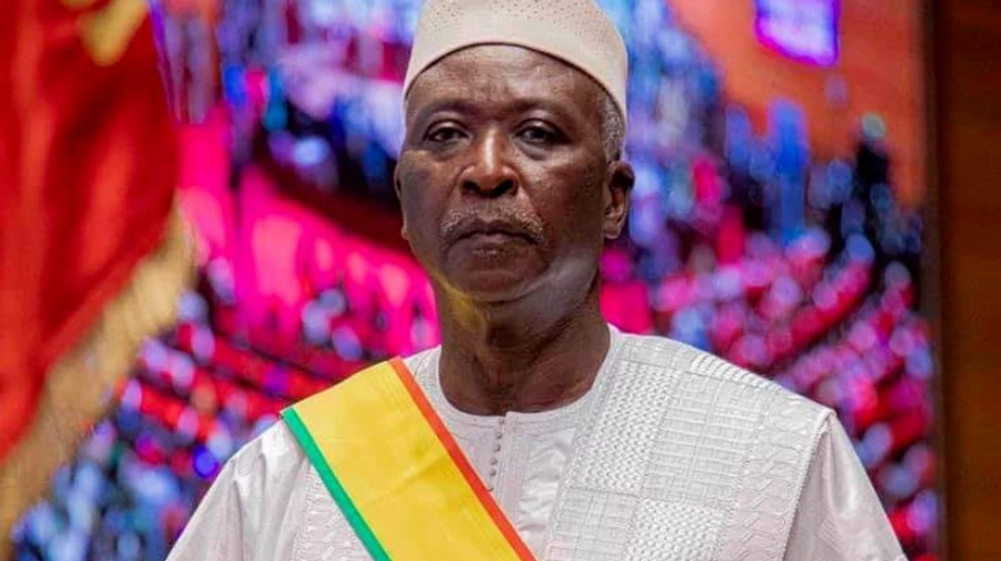 Президент и премьер Мали подали в отставку — два дня назад их арестовали военные