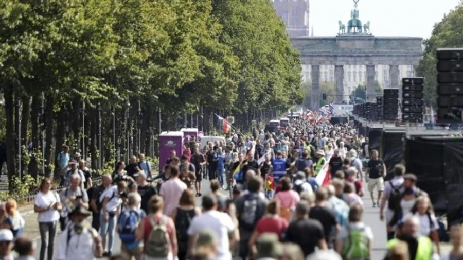 Противникам карантину заборонили встановлювати табір у Берліні