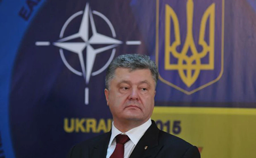 Порошенко намерен провести референдум о вступлении в НАТО