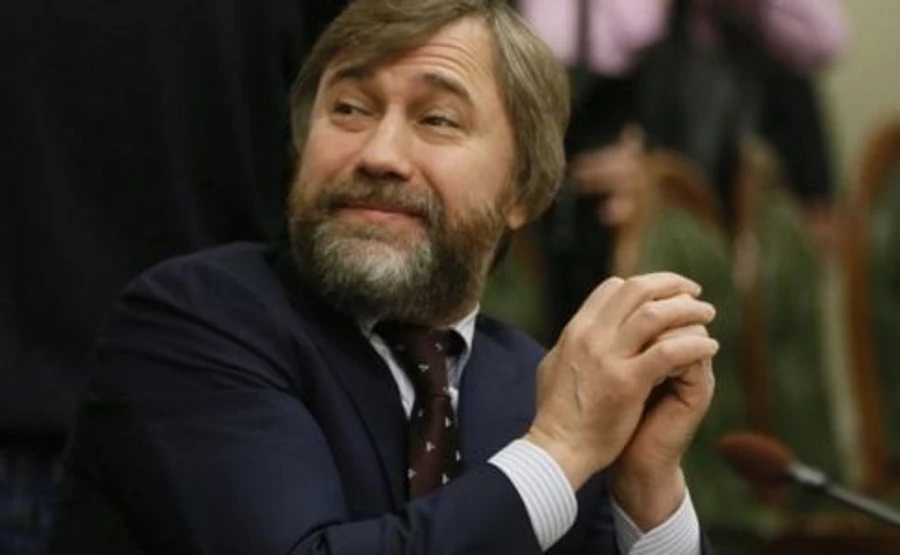 Новинский утверждает, что Порошенко просил дать ему гражданство