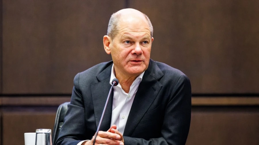 Scholz promises to discuss security guarantees for Ukraine with allies soon
