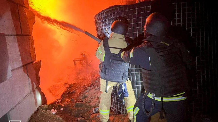 Окупанти вдарили по енергосистемі Одещини – здійнялися масштабні пожежі