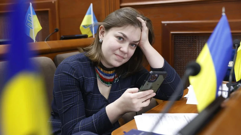 Управлять университетом - не та штука, которую может делать только 70-летний мужчина. Интервью с Ксенией Семеновой о том, что ждет НАУ