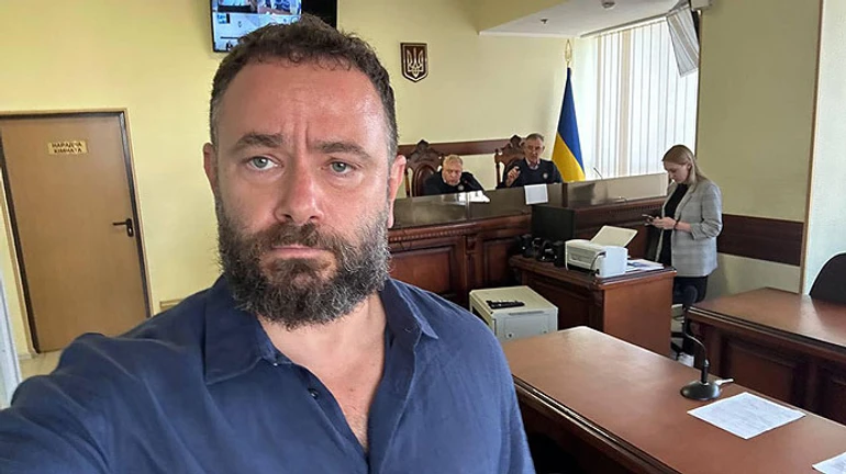 Справа Дубінського про виїзд за кордон пішла до суду