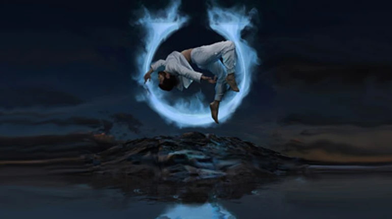 Вы все слышали? Украиноязычная ЛУНА, фэнтезийная Кристина Соловий, религиозный VovaZiLvova и другие новые украинские песни мая-2021