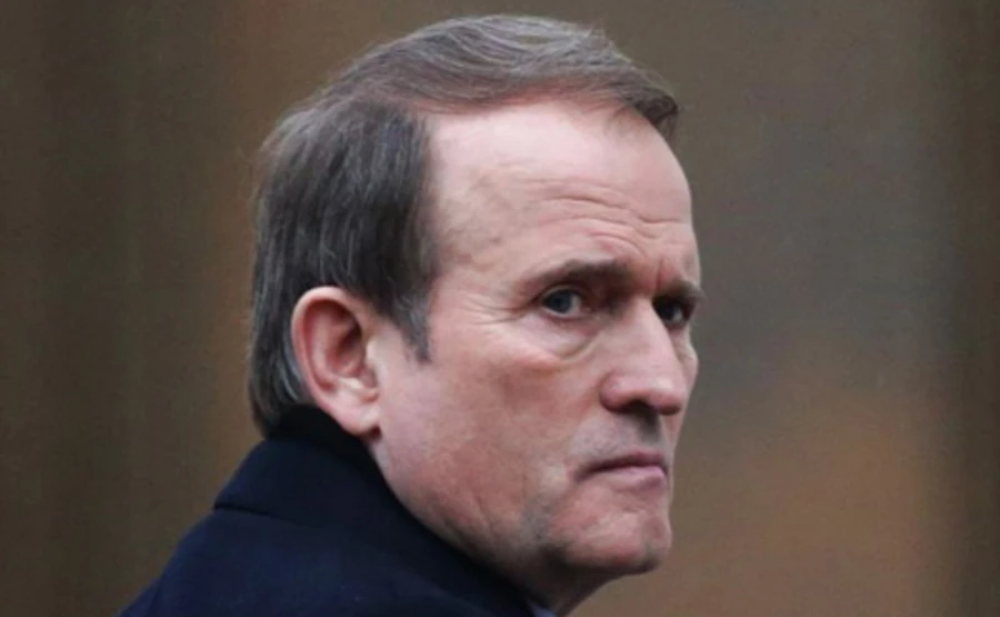 Встречи с Медведчуком прекращены - Порошенко 