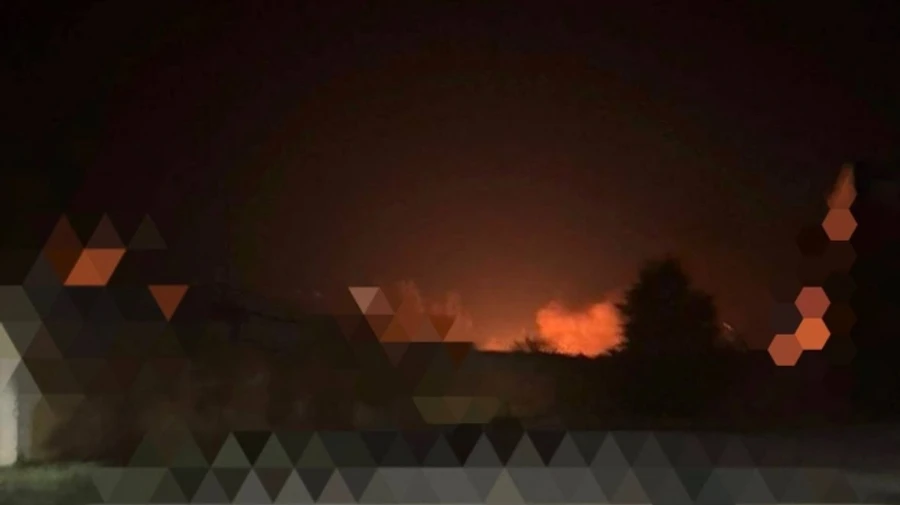 Российские военные нанесли удар по Запорожью, вспыхнул пожар на предприятии