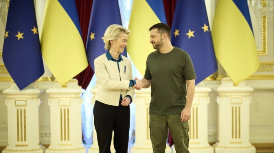 Von der Leyen discusses peace deal with Zelenskyy in phone call