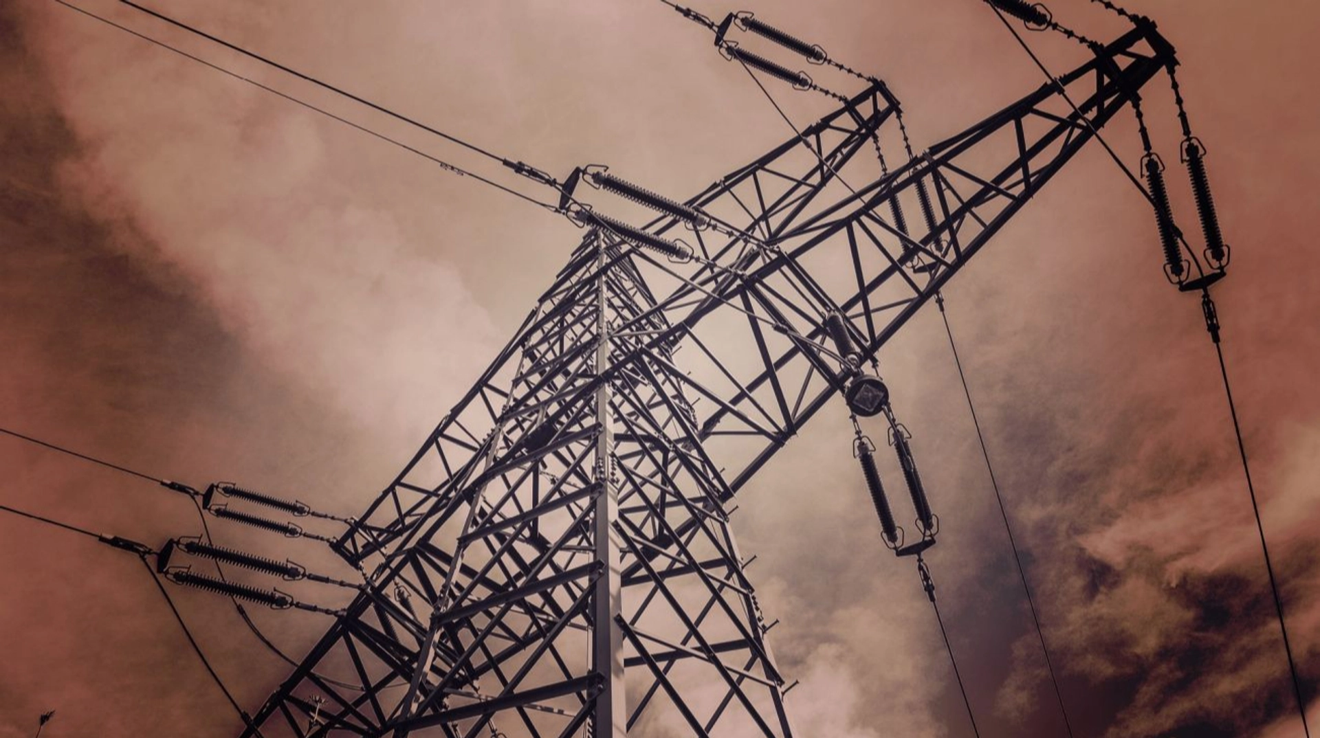 Russia strikes Ukrainian energy facility in Chernihiv Oblast, causing major damage