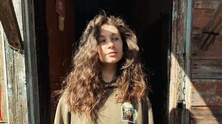 Проміняла театральну сцену на фронт. Вражаюча історія мінометниці Неллі Чорби