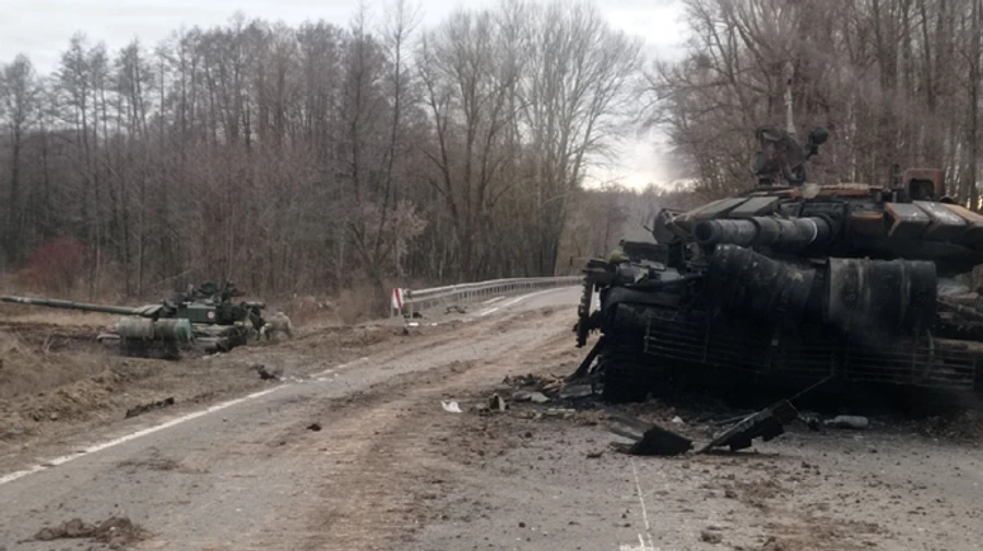 На Чернігівщині точаться бої: окупанти там гатять по своїх же