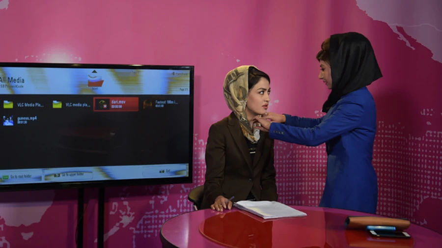 Талибан запретил сериалы с женщинами и ограничил права женщин-телеведущих