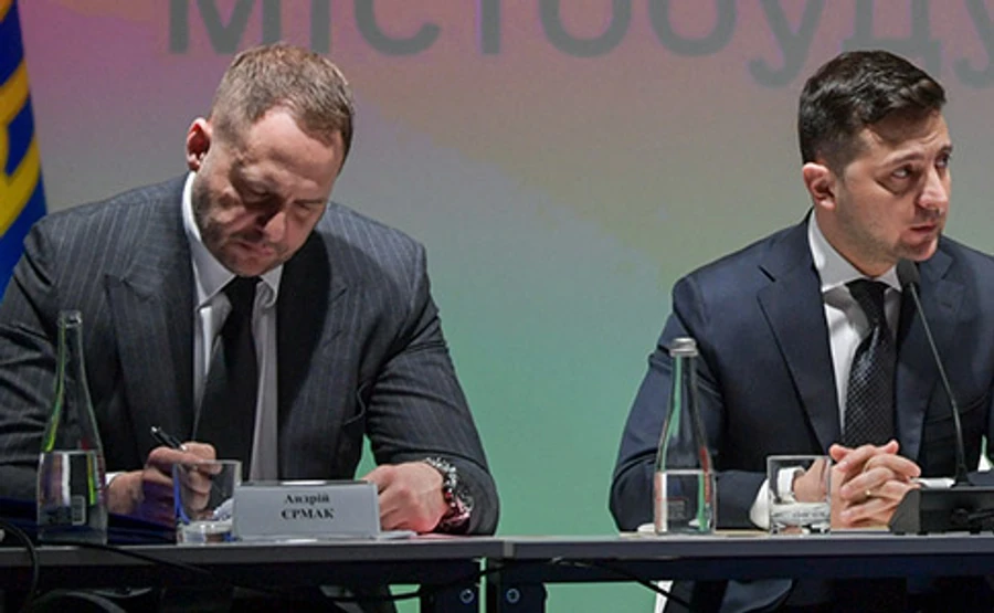 Петиція до Зеленського з вимогою звільнити Єрмака набрала необхідну кількість голосів