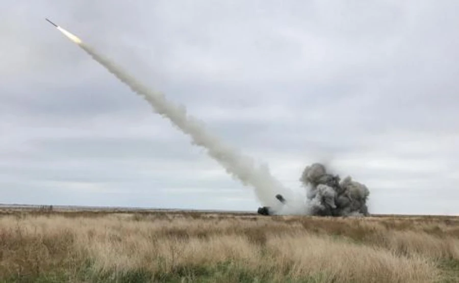 На юге начались ракетные стрельбы. Российские корабли приготовили ПВО