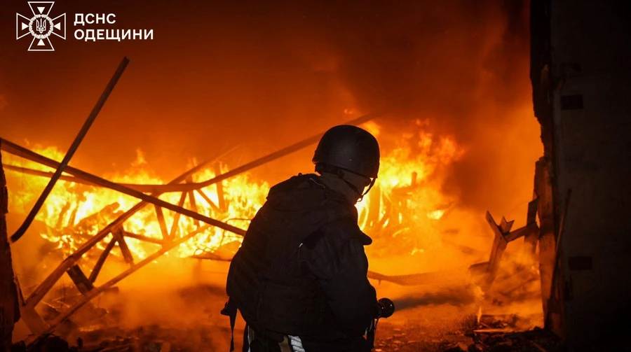 Russians attack Odesa Oblast: large-scale fire rages, person injured – photos, video