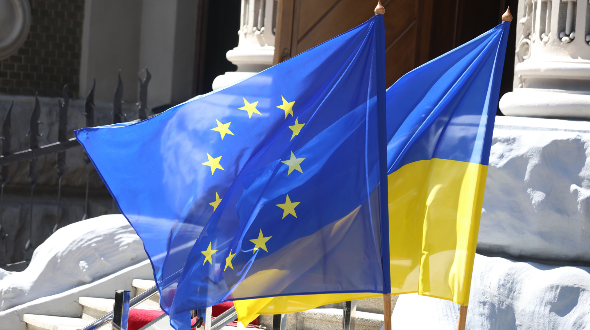 European Commission: three more documents needed to provide Ukraine with €90 billion