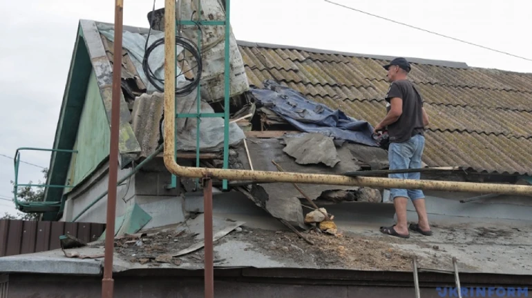 Атака РФ 18 липня: уламок російської ракети привалив літнього одесита в ліжку