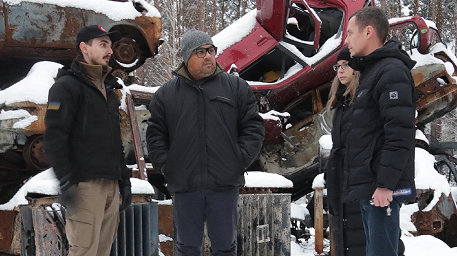 New Zealand's defence minister visits Kyiv and meets with Reznikov