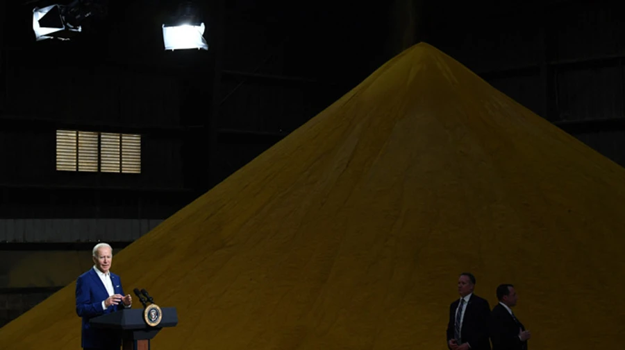 США будут делится с Украиной разведданными для поражения целей в Крыму и на Донбассе – WSJ