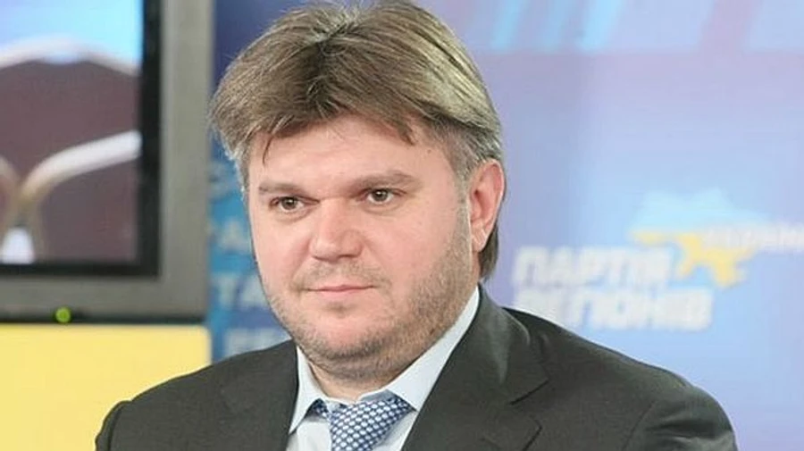 Майже 5 мільйонів доларів ексміністра Ставицького віддали Міноборони