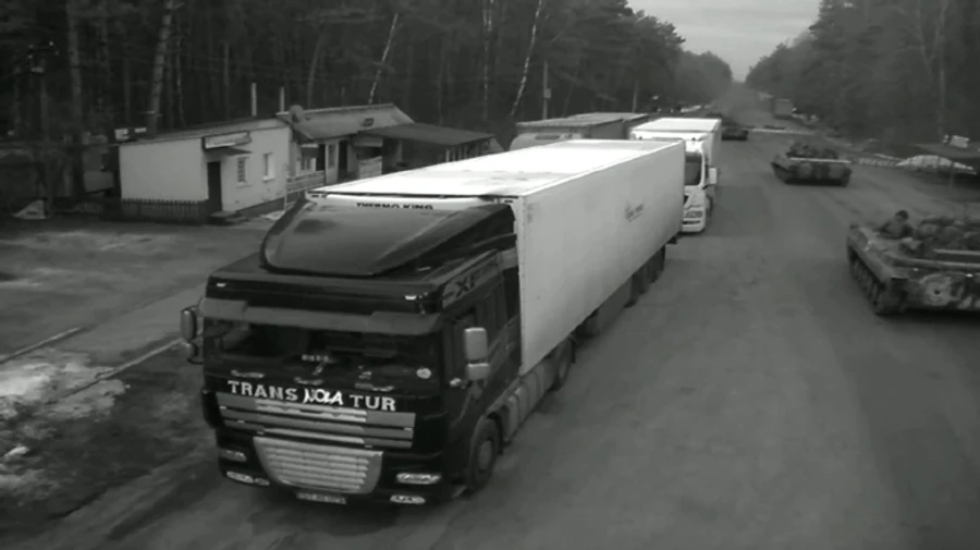 Танки заходят в Украину из Беларуси – CNN