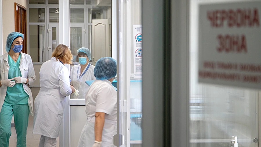 Ковид в Киеве набирает обороты: снова за сутки рекорд больных