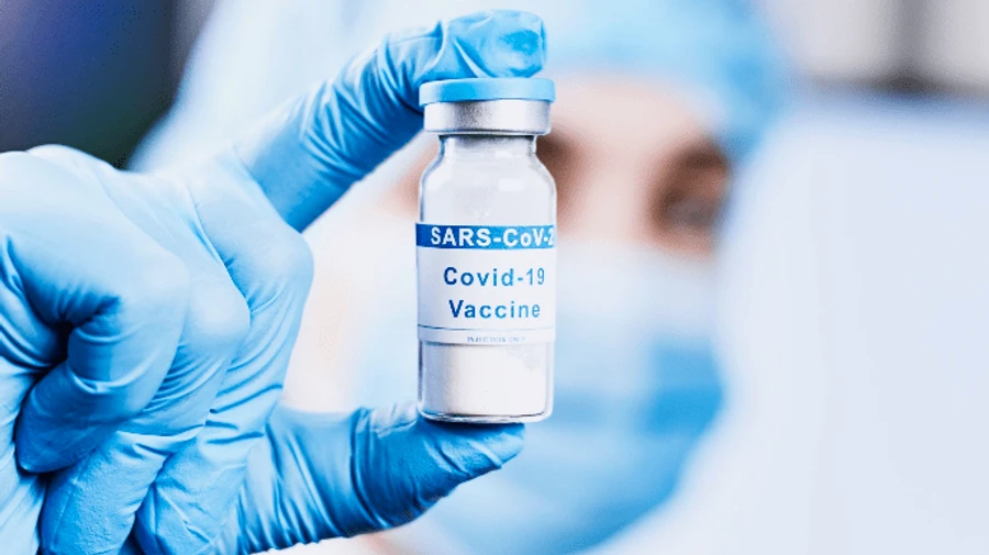 Фейки і міфи - Степанов заперечив, що лікарі масово відмовляються  від вакцинації