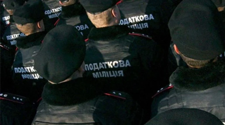 Маски-шоу одного актора: як ДФС, СБУ і Нацполіція втратили контроль над економічними злочинами