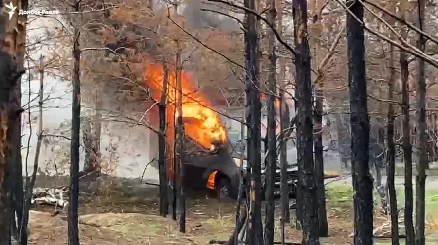 Russian FPV drone strikes evacuation vehicle in Donetsk Oblast, US volunteer injured