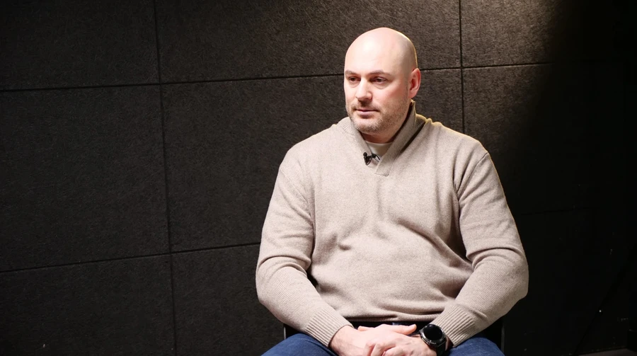 They were just going through my contacts: NABU officer Mahamedrasulov recounts over 100 searches in his case