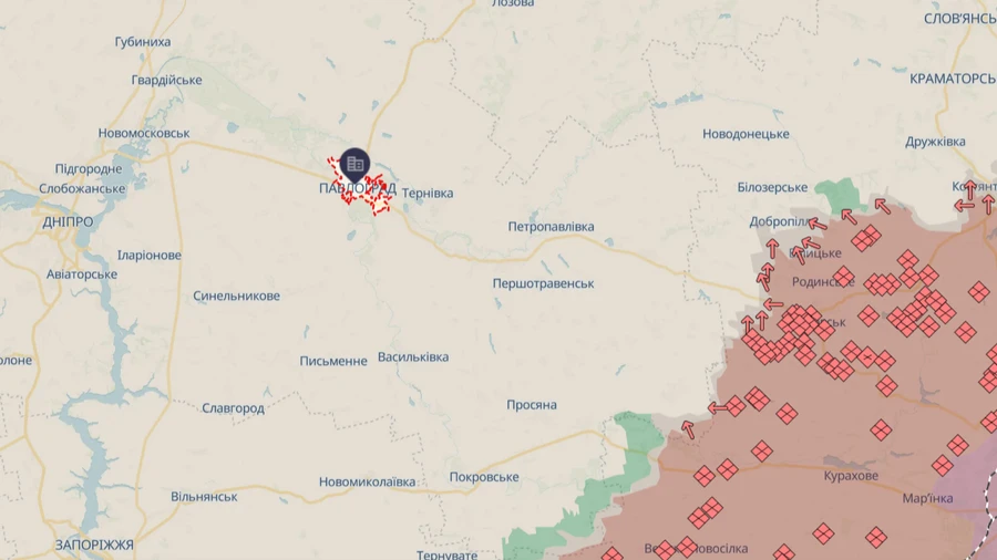 Россияне ударили беспилотником по Павлограду: загорелись магазин и дом, ранен ребёнок