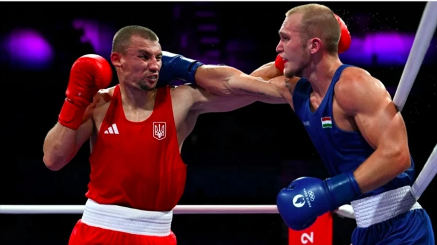 Ukrainian boxer defeats Hungarian opponent at Paris Olympics