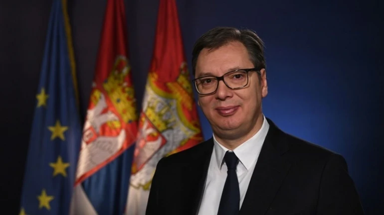 Вучича виписали з лікарні, він тимчасово скасував усі заходи