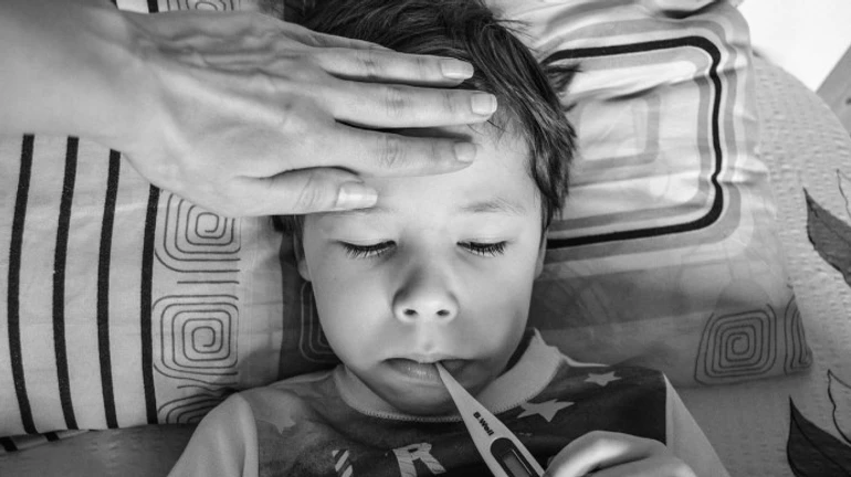 Ковід: МОЗ каже про зараження більш як тисячі дітей за добу