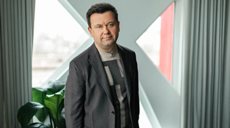 Співвласник клінік Добробут Олег Калашников: від нас лікарі із зарплатою 100 тисяч ідуть у держсектор на 20 тисяч. Це нонсенс