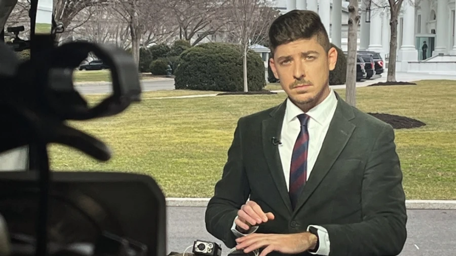 Voice of America halts operations, most employees suspended, former Voice of America journalist says