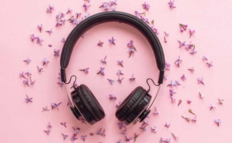 Ви все чули? Оперний DZIDZIO, домашній Потап, закордонна KAZKA та інші українські пісні квітня