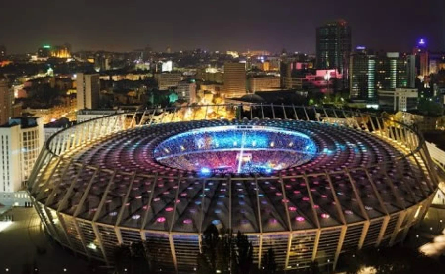 Из-за военного положения матч Лиги Европы перенесли из Полтавы в Киев