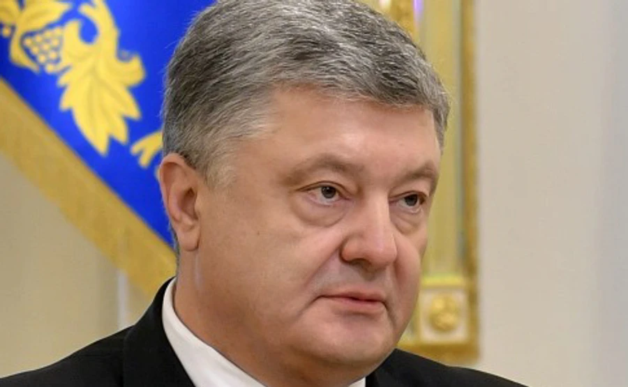 В АП назвали фейком пленки Онищенко