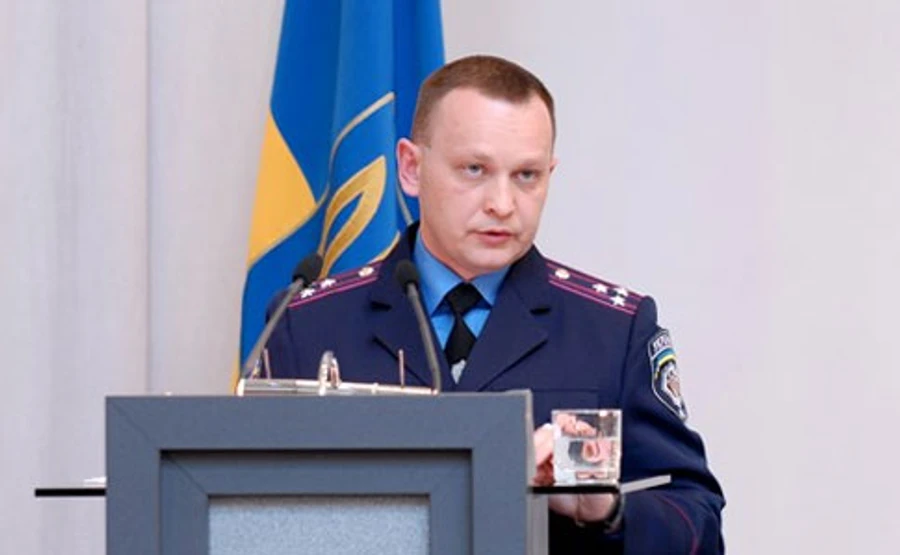 Заместитель главы Нацполиции получил от отца дорогую машину