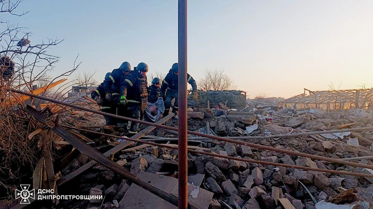 Росіяни убили чоловіка на Дніпропетровщині, у Кривому Розі пошкодили підприємство