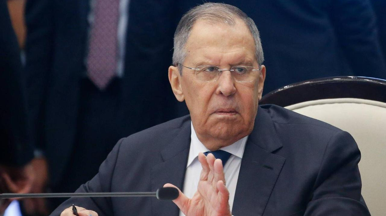Лавров пригрозив Британії наслідками за "пряму участь" в ударах по Росії