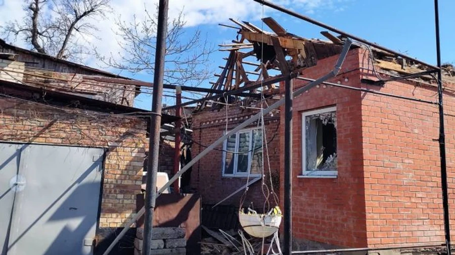 Russian drones drop explosives on Nikopol, injuring 3 civilians