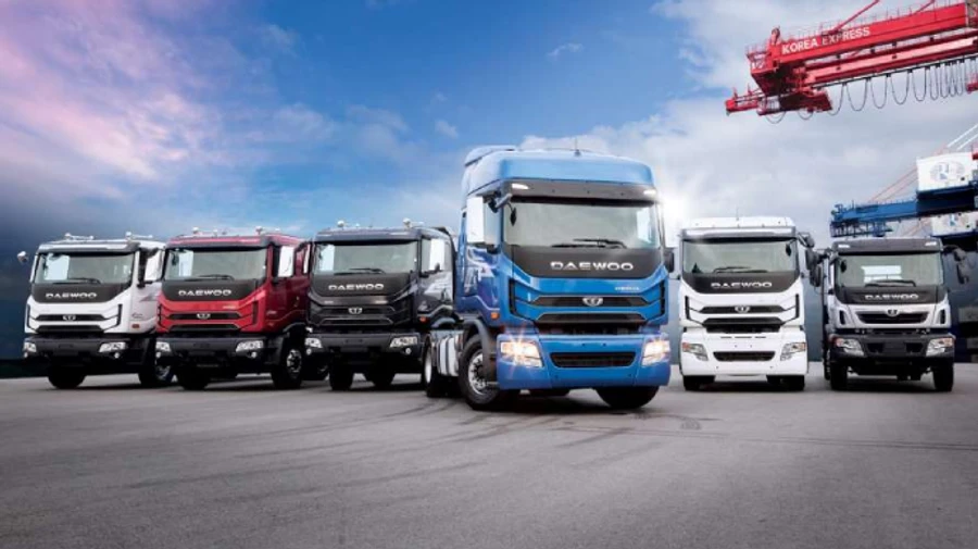 Украина ищет водителей с грузовиками, чтобы возить из Польши гумпомощь