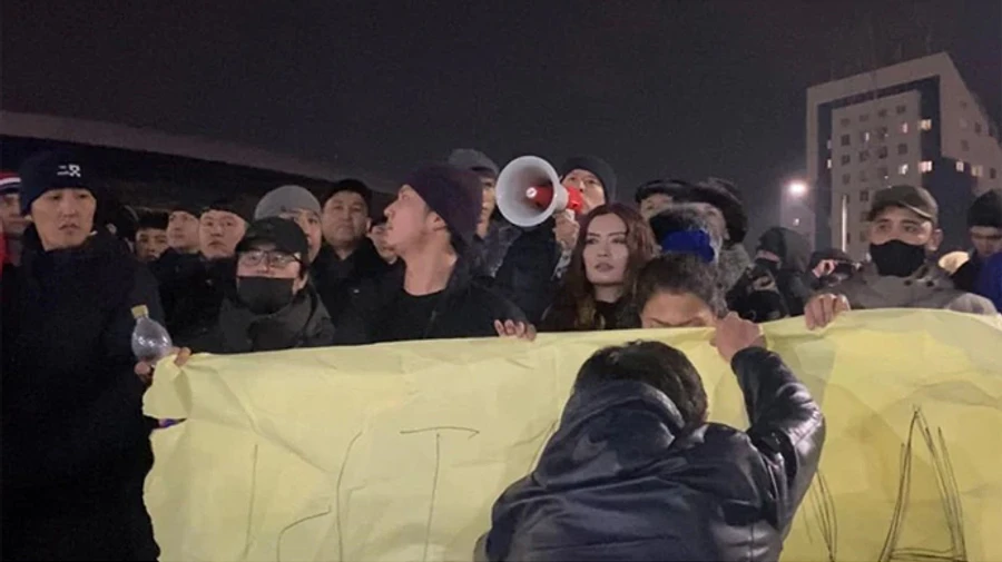 Газові протести у Казахстані: в Алмати півтори сотні затриманих