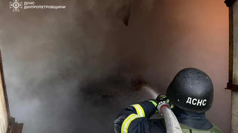 Зеленський назвав складною ситуацію зі світлом у семи областях